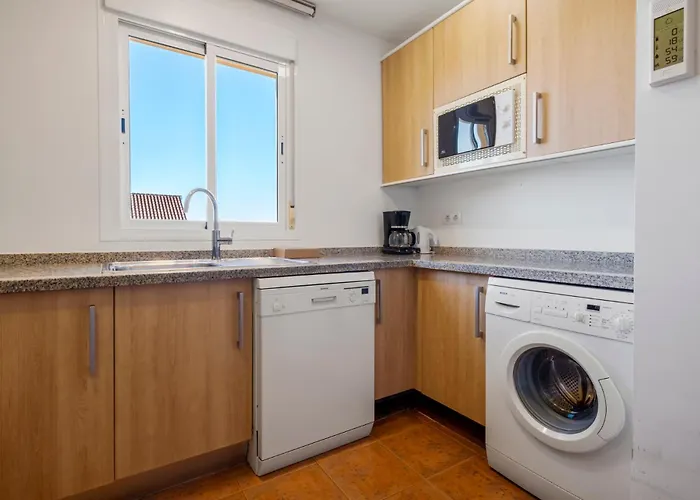 Terrace Penthouse By Costarentals - Ref 44 Apartment *