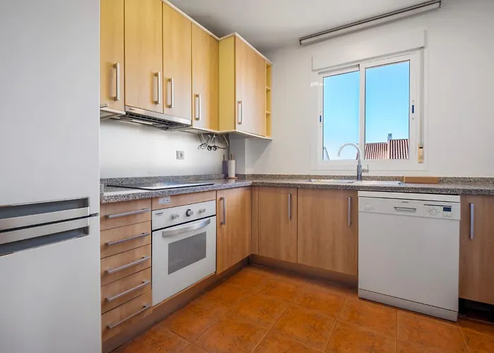 Terrace Penthouse By Costarentals - Ref 44 *